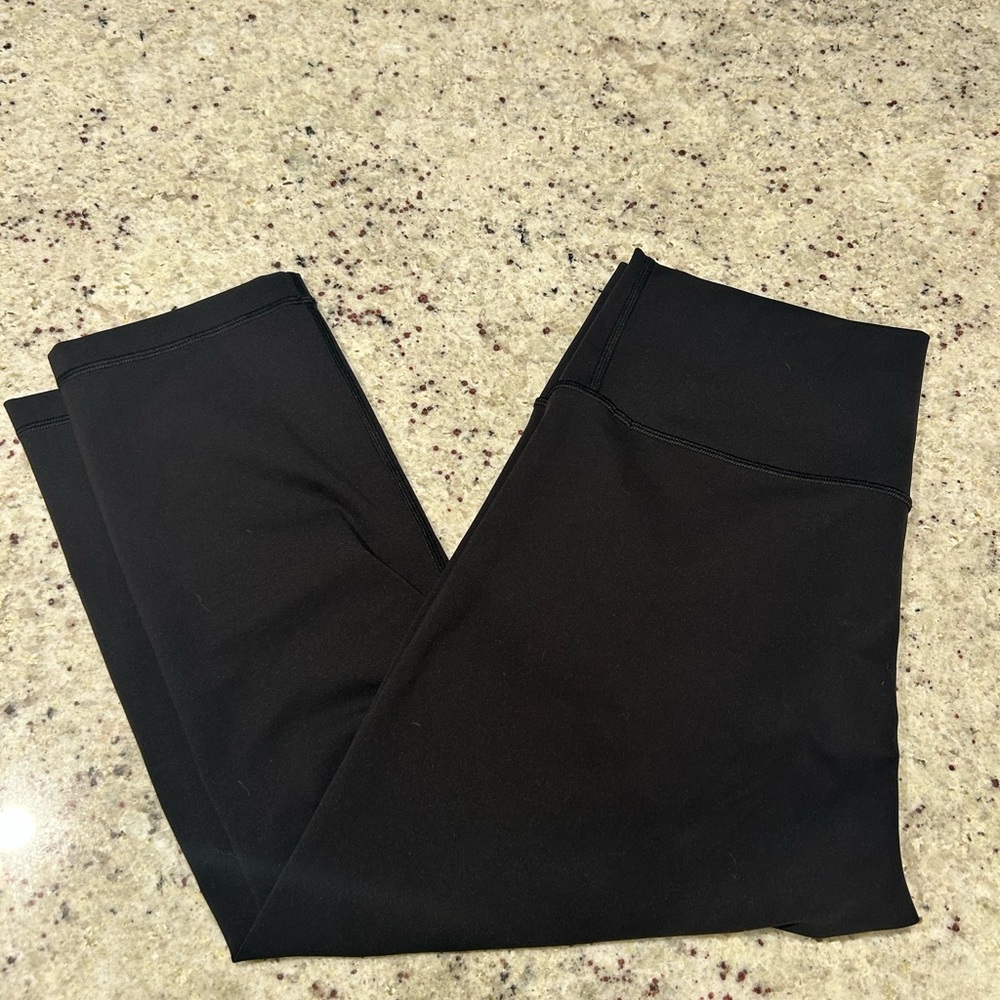 lululemon athletica Black Ankle Pants - Picture 2 of 3